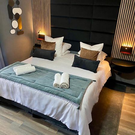 Bed and Breakfast Domaine Valenquercy Cazillac Exterior foto
